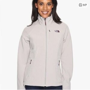 THE NORTH FACE Apex Bionic 2 Cream Jacket